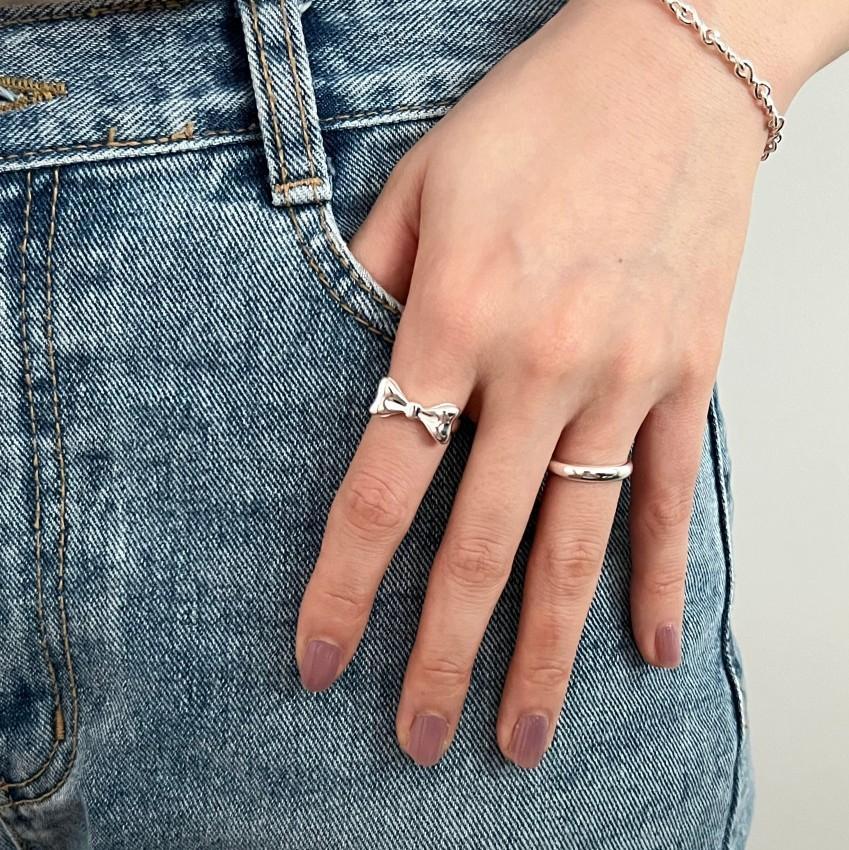 Anello a fiocco minimalista in argento sterling 925 da donna