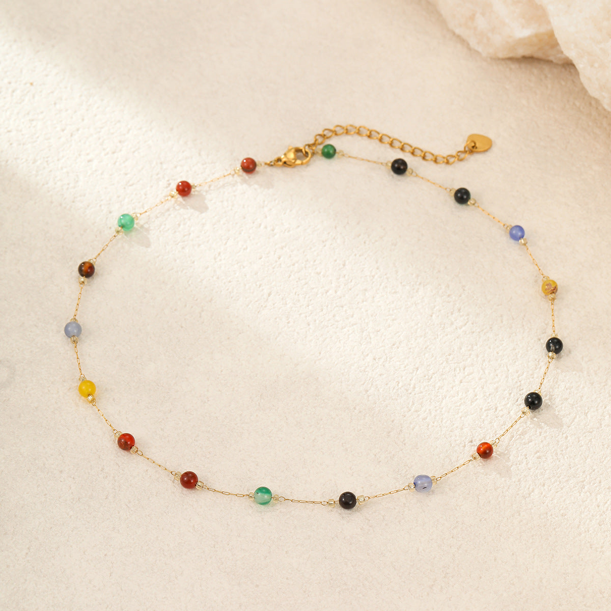 Collana da donna con perle geometriche minimaliste e stellate in acciaio inossidabile con placcatura in oro 18K