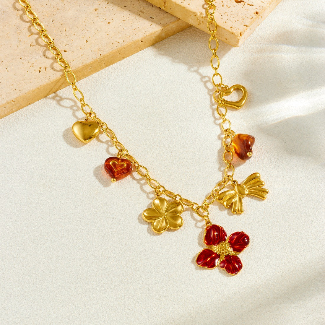 Vintage Gold Plated Drip Oil Floral Heart Stainless Steel Necklace for Women