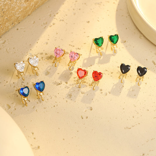 Pendientes de tuerca de circonita con forma de corazón de acero inoxidable con acabado chapado para mujer