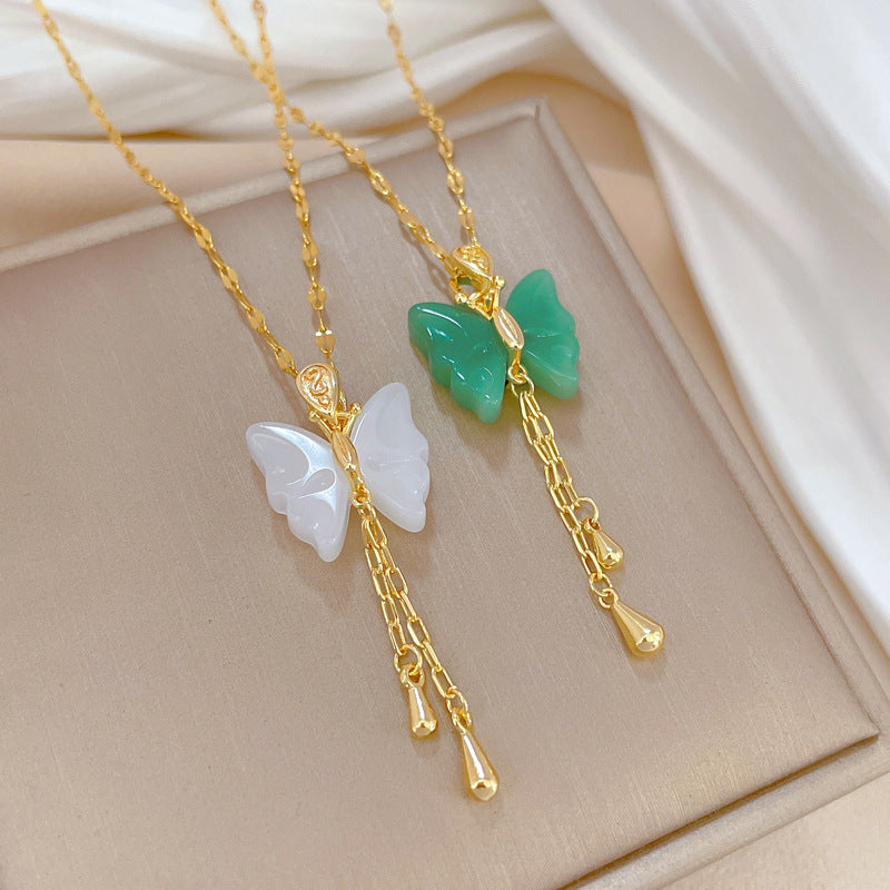 Collana con Ciondolo a Farfalla in Stile Naturale in Acciaio al Titanio con Intarsio di Strass da Donna