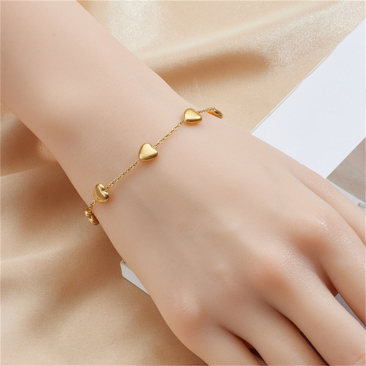 Minimalist Heart-Shaped Polished Stainless Steel Necklace for Women