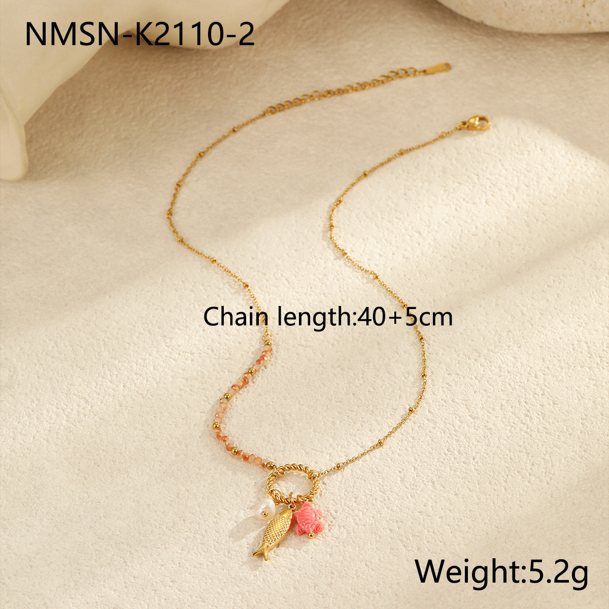 Collana da donna alla moda a tema oceano, con conchiglie e stelle marine, in acciaio al titanio placcato oro 18 carati