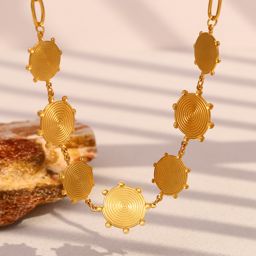 Collana Pendente Geometrica Vintage da Donna Realizzata in Acciaio Inossidabile con Placcatura in Oro 18K e Charm a Disco Termosensibile
