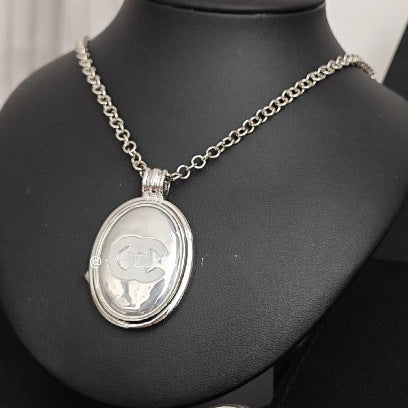 Elegant Gold Plated Brass Oval Geometric Necklace for Women
