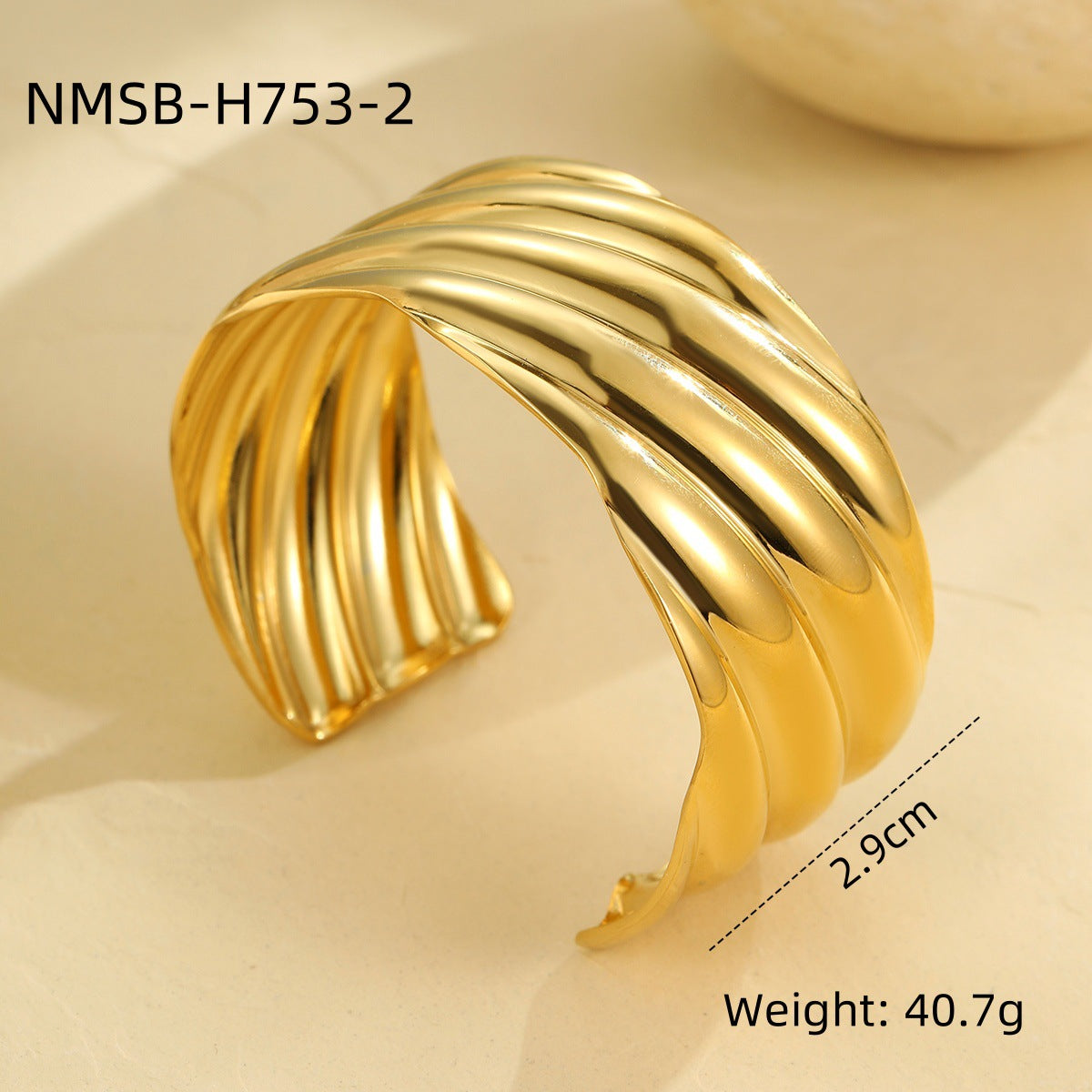 Minimalist Geometric Stainless Steel Cuff Bracelet with Plated Finish for Women Elegant High-End Hand Jewelry