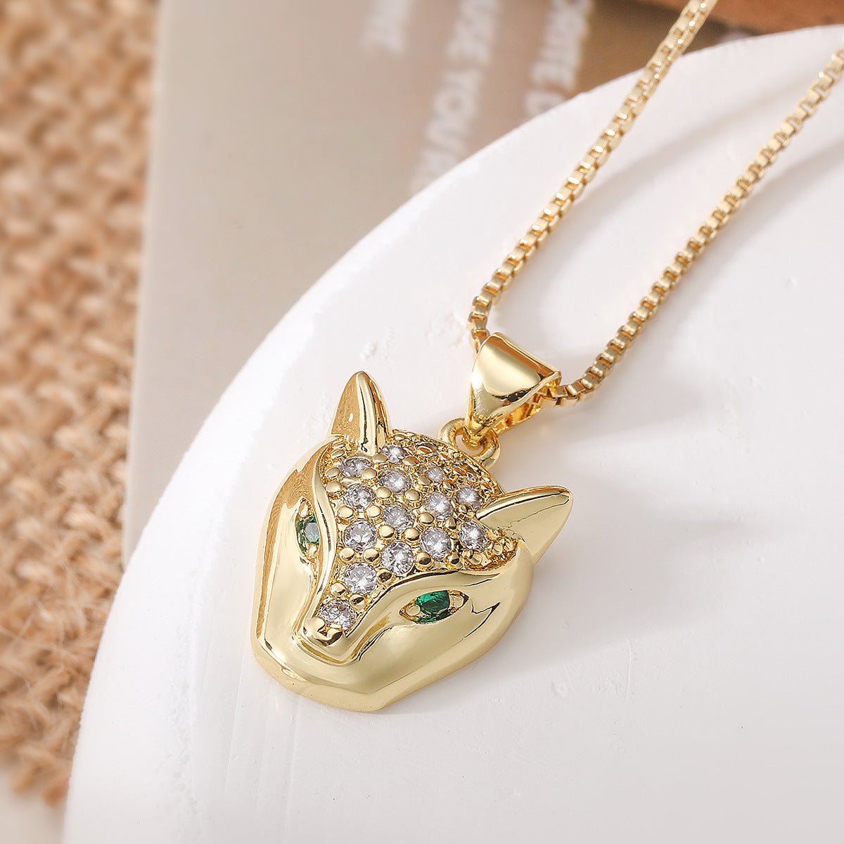 Hip-hop Minimalist 18K Gold Plated Brass Leopard Head Cubic Zirconia Pendant Necklace