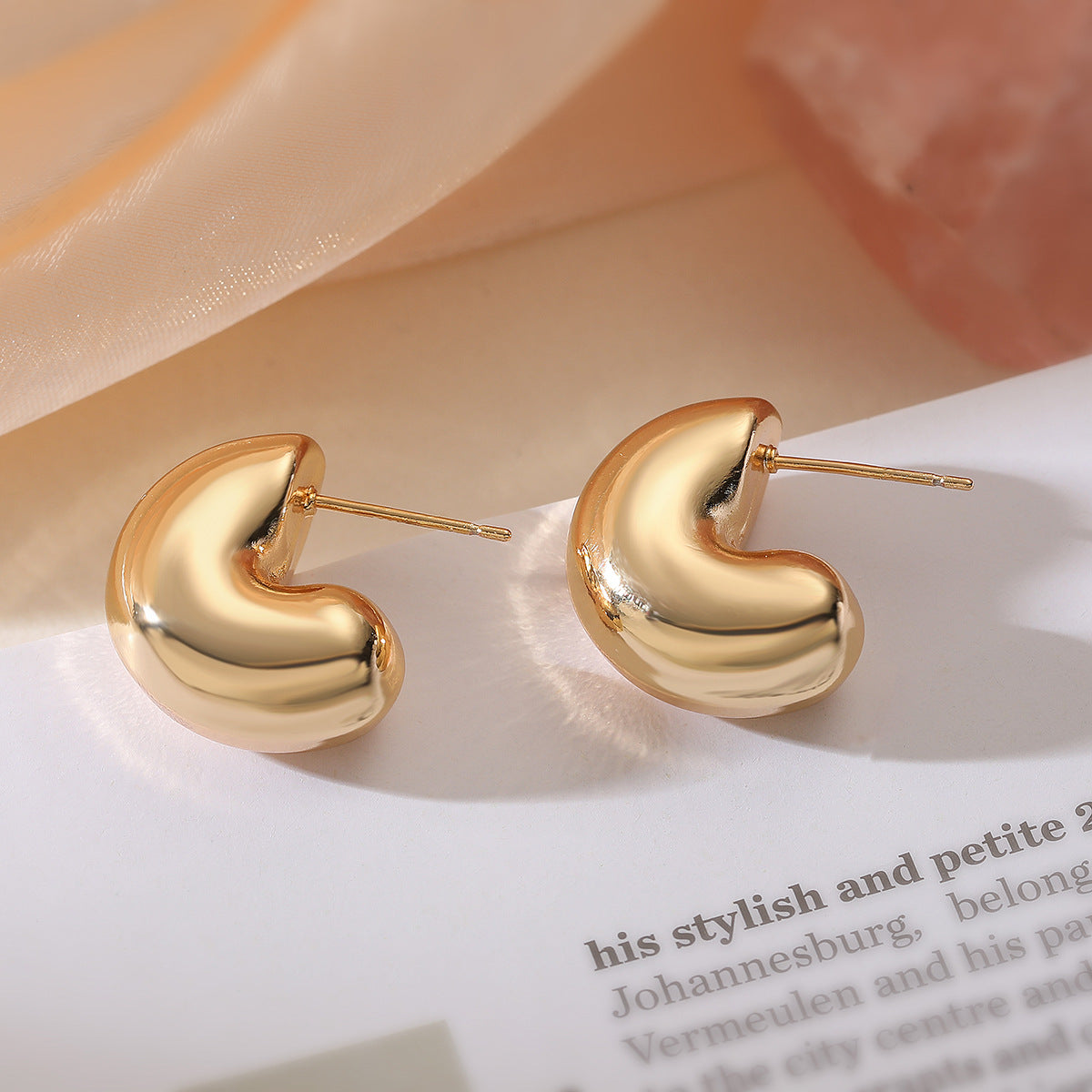 Minimalist Geometric Copper Stud Earrings with Gold Plating for Women