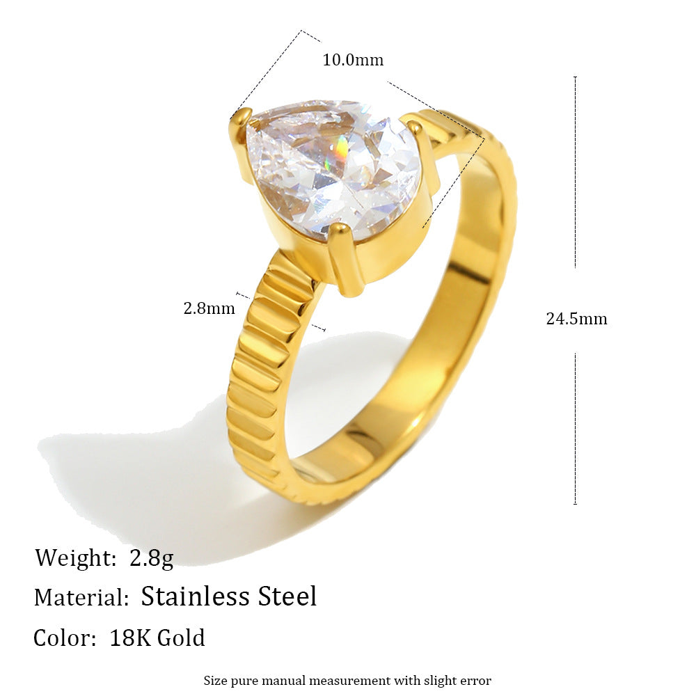 Anillo minimalista de acero inoxidable con chapa de oro de 18k, diseño geométrico y circonitas en forma de lágrima