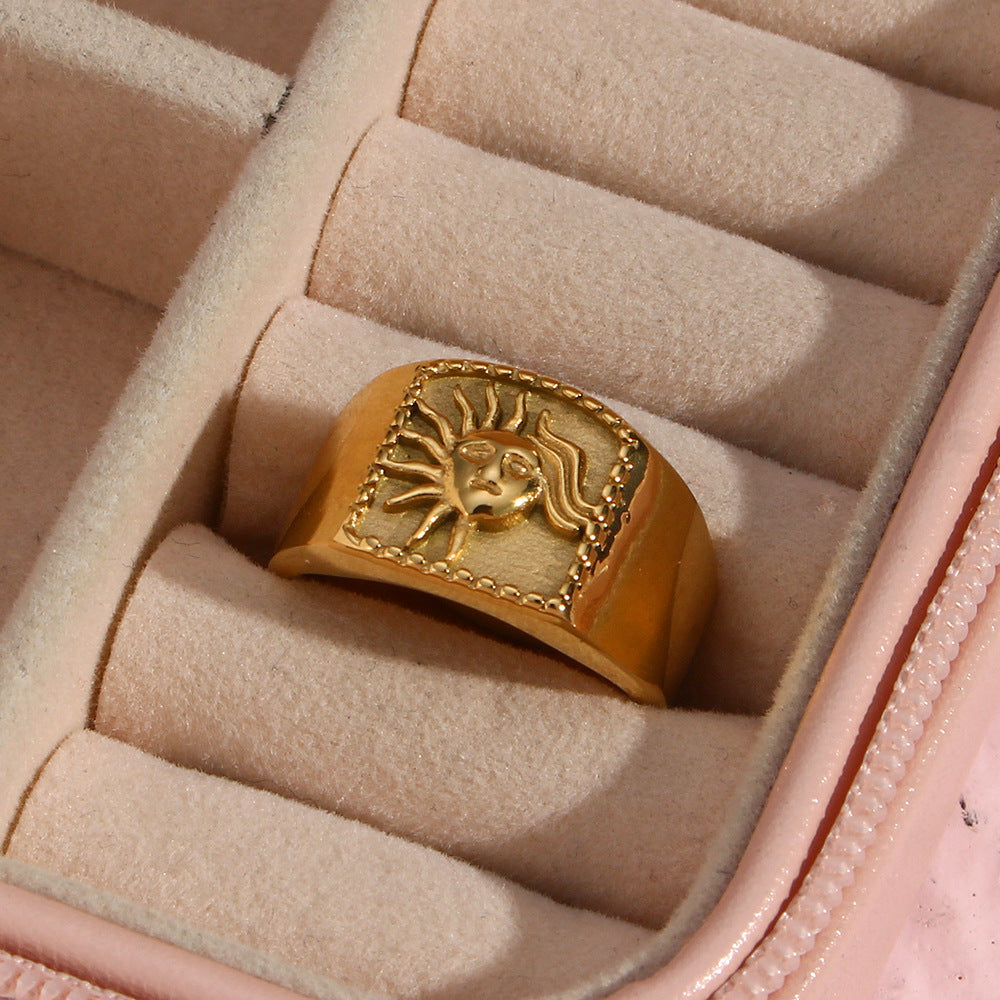 Minimalist Geometric Stainless Steel Ring with 18K Gold Plating Sun Motif Fashion Accessory for Women
