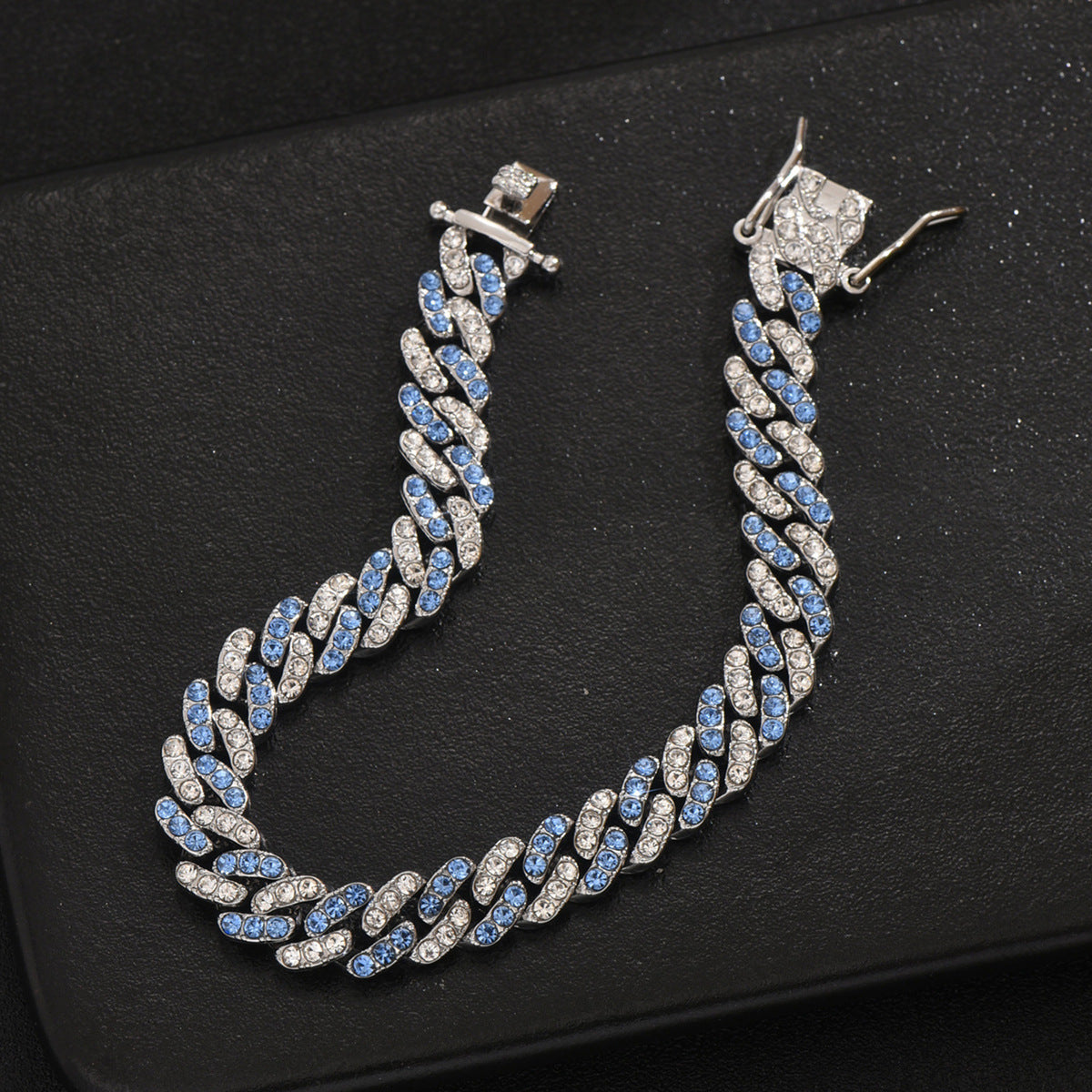 Bracciale da uomo alla moda geometrico irregolare in lega di zinco a catena cubana con intarsio di strass