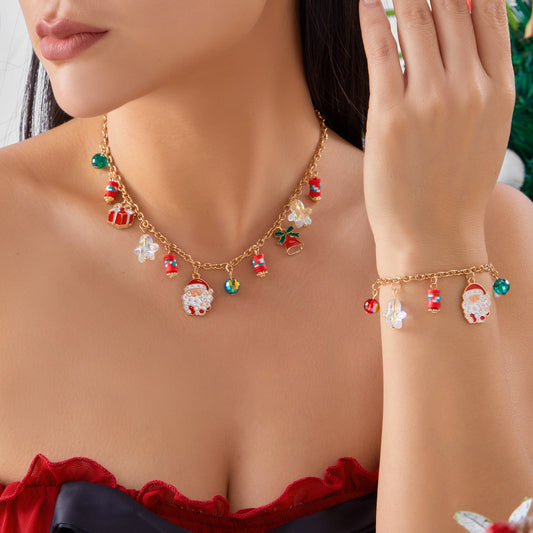 Conjunto de collar y pulsera de moda con colgantes de árbol de Navidad, copo de nieve y Papá Noel para mujer, con construcción de aleación y acabado galvanizado