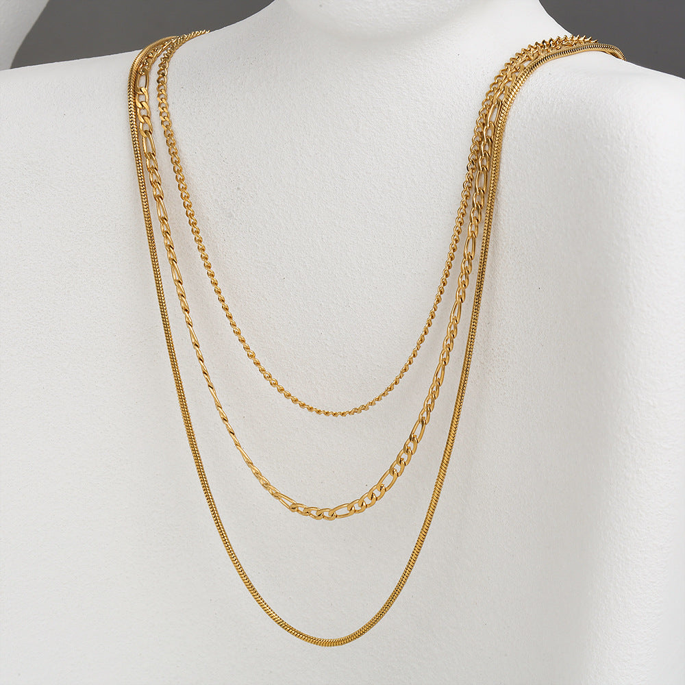 Set di collane a clavicola impilabili a forma di U minimaliste in acciaio inossidabile placcato oro da donna