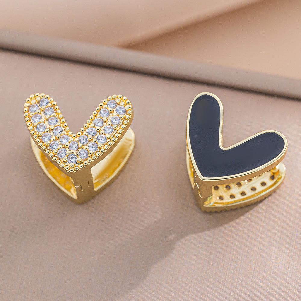 Orecchini a perno Saturno minimalisti color oro in ottone con zirconi per donna