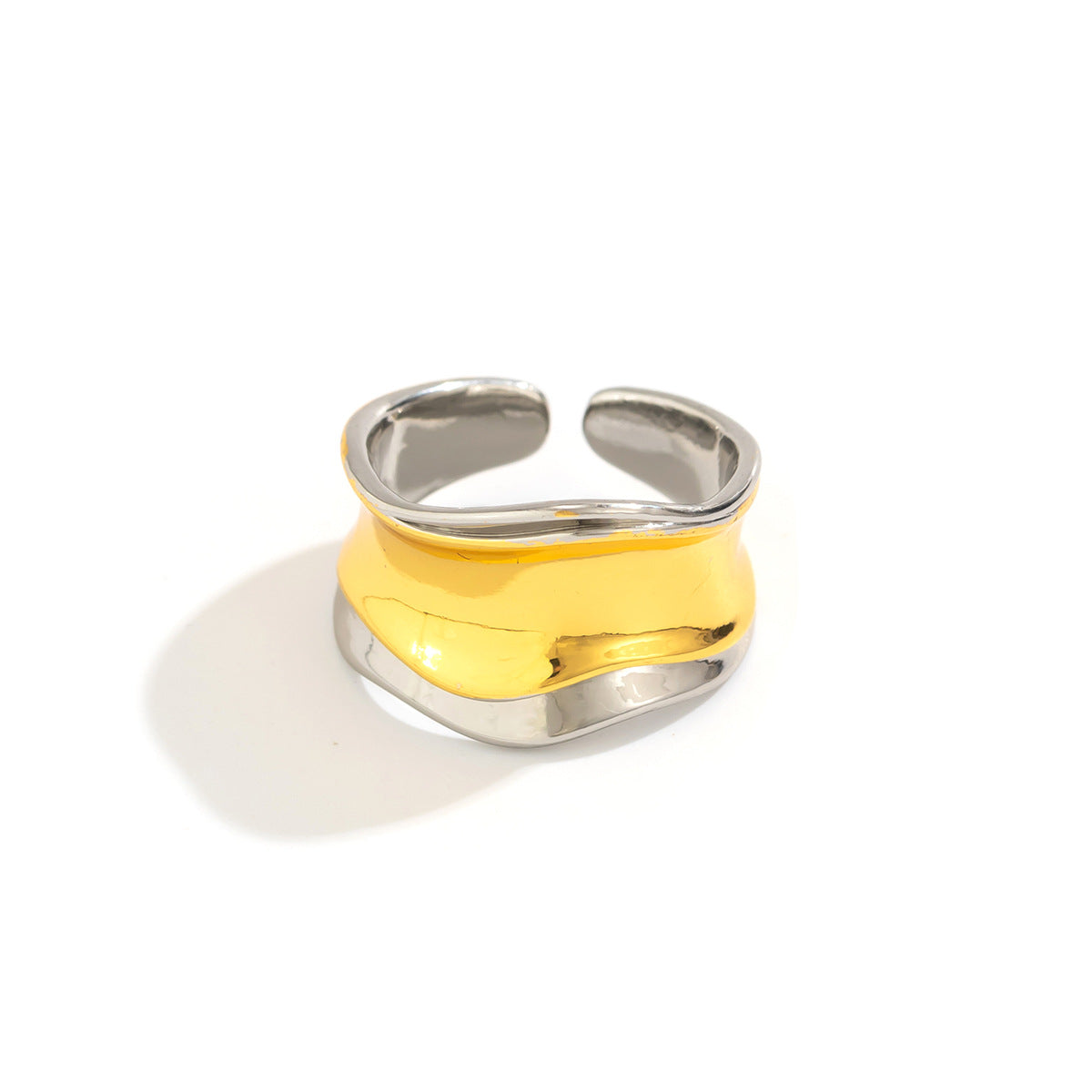 Anello da donna in lega testurizzata geometrica di ispirazione vintage con design 3D irregolare