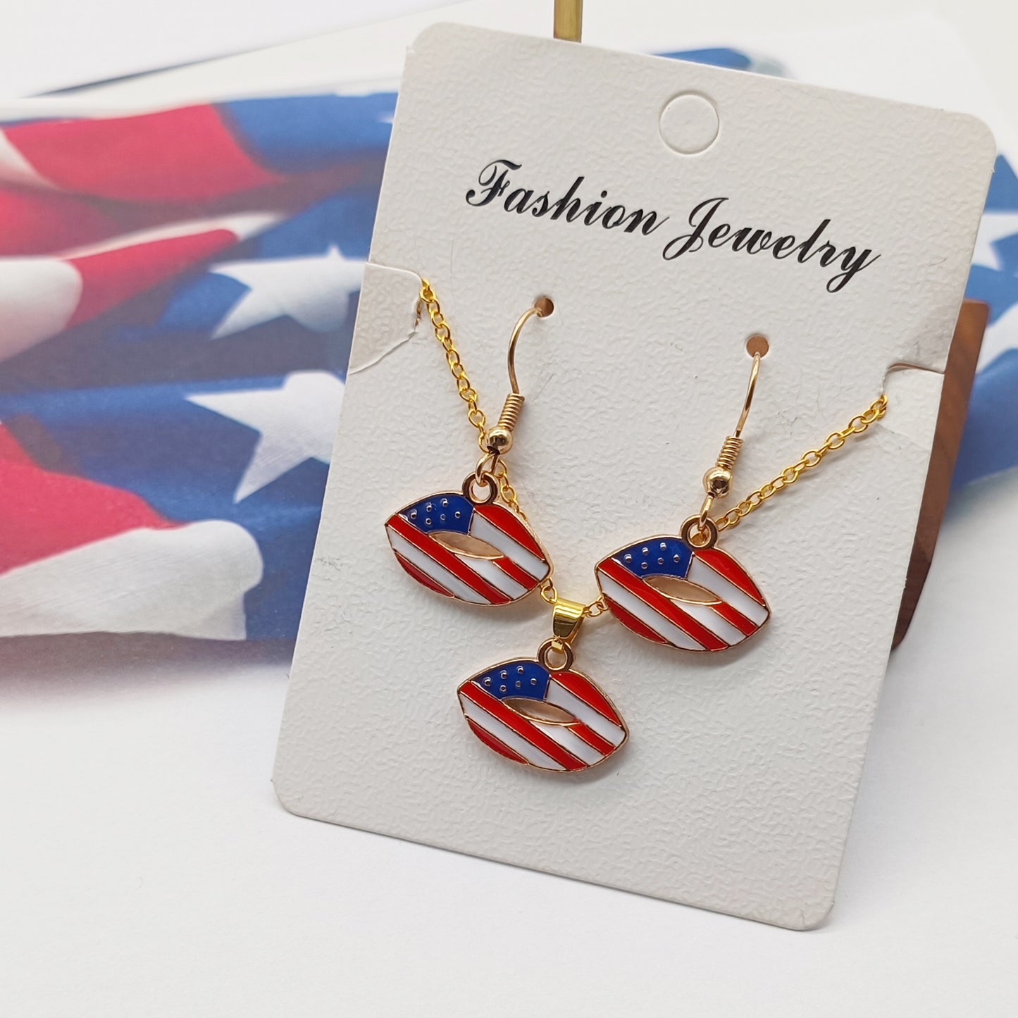 Set di orecchini e collana in lega a forma di cuore e stella a goccia d'olio, stile alla moda, unisex
