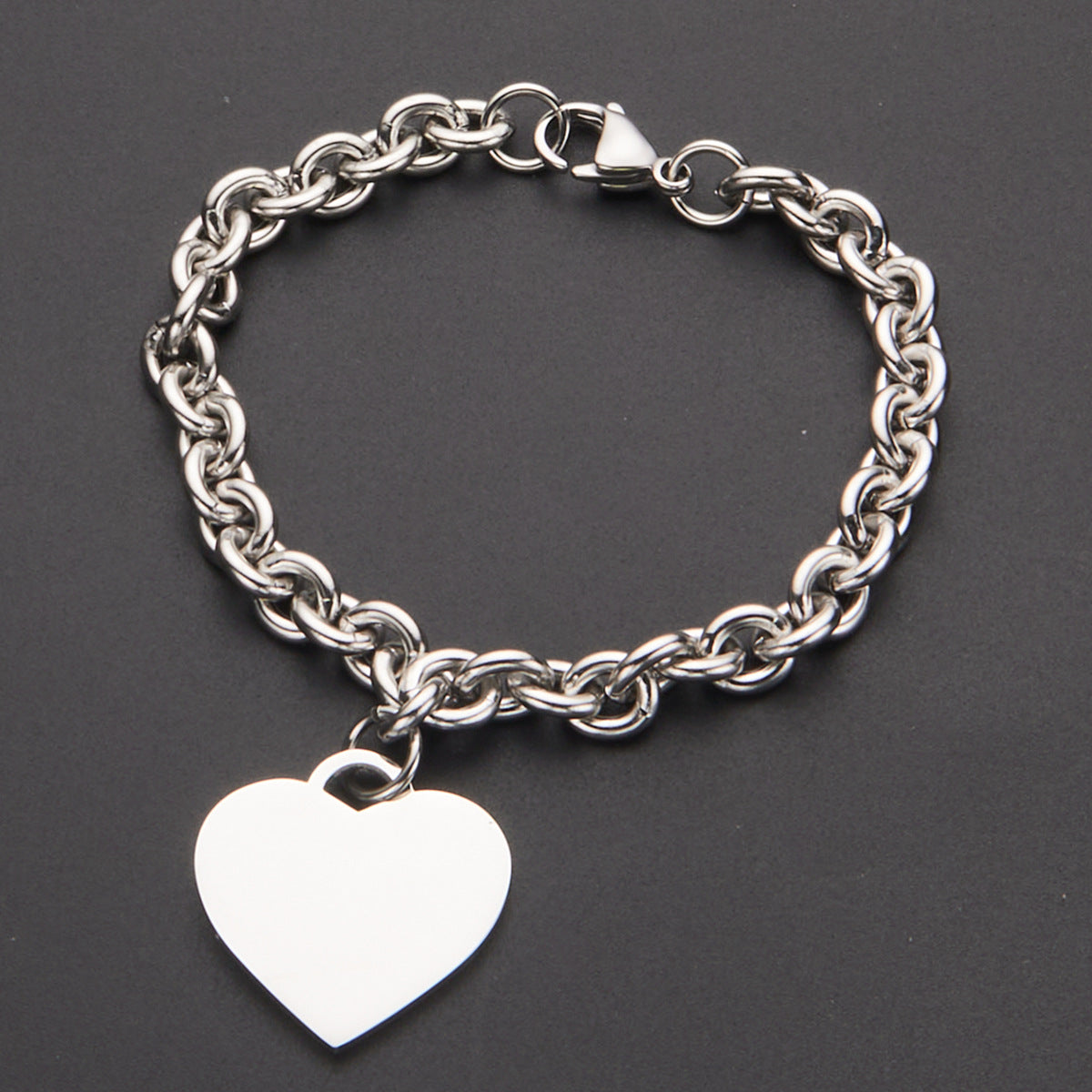 Sweet Minimalist Heart-Shaped Titanium Steel Necklace and Bracelet Set with Polished Stainless Steel Lobster Clasp