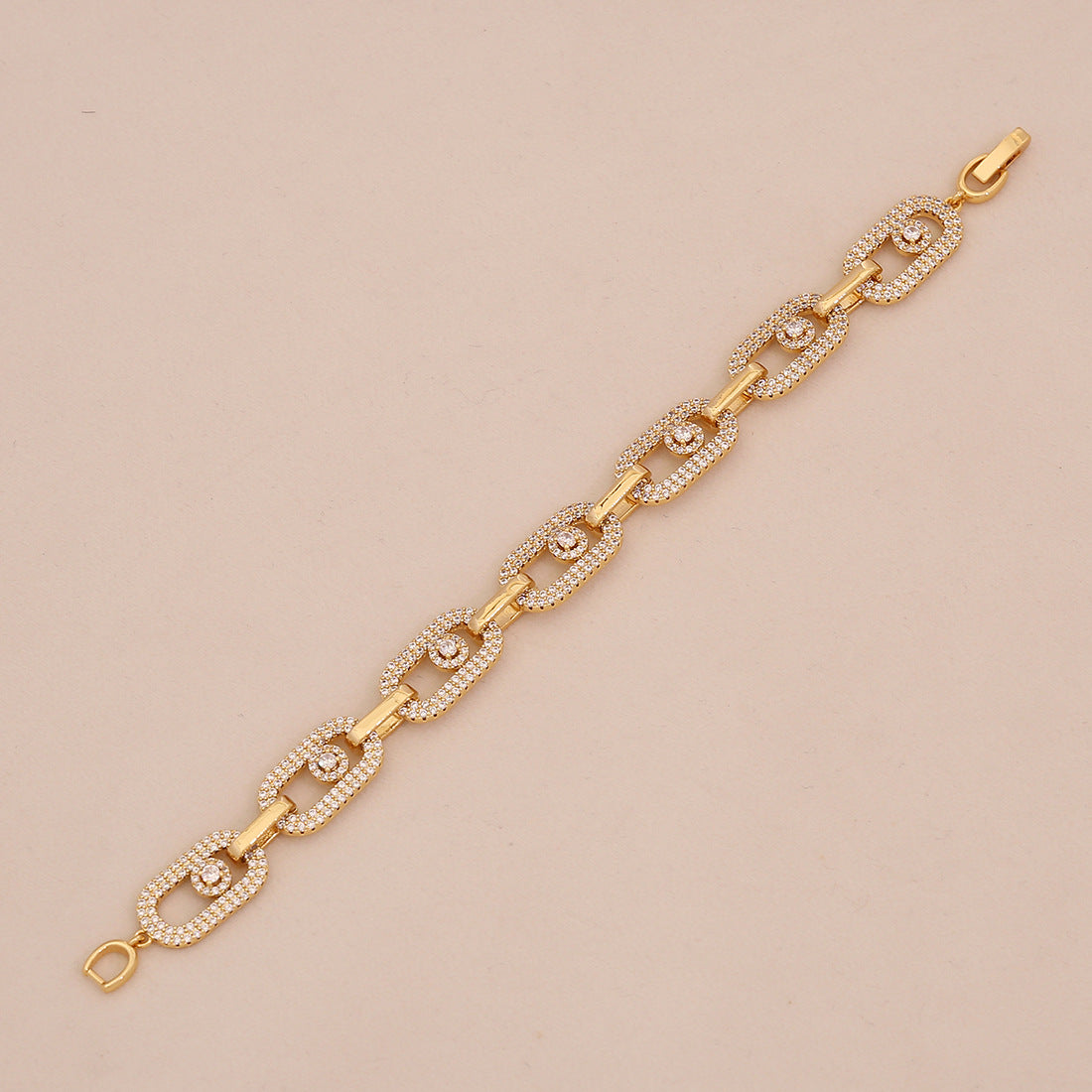 Fashionable Snake-Shaped Zirconia Micro-Paved Copper Bracelet for Women with Luxe Minimalist Appeal