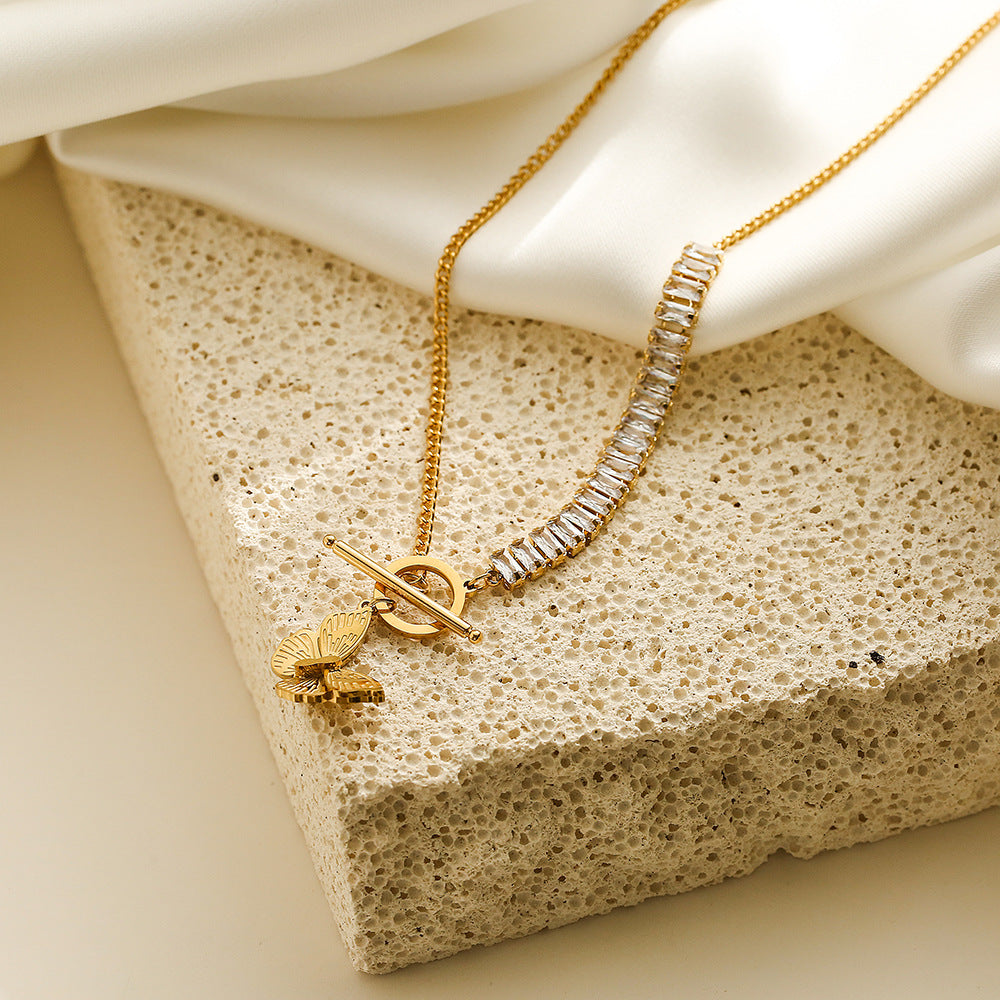 Collana Minimalista da Donna a Doppio Strato con Ciondolo Occhio di Allah, Catena in Acciaio al Titanio e Ciondolo a Farfalla
