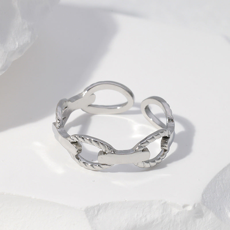Anillo abierto ajustable minimalista de acero de titanio geométrico para mujer con acabado chapado