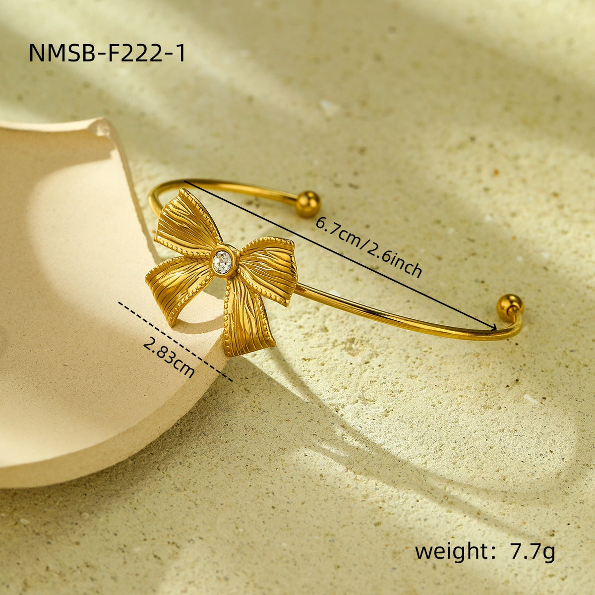 Fashionable Bow-Shaped Stainless Steel Necklace for Women with Plated Finish, Elegant and Versatile Jewelry Piece