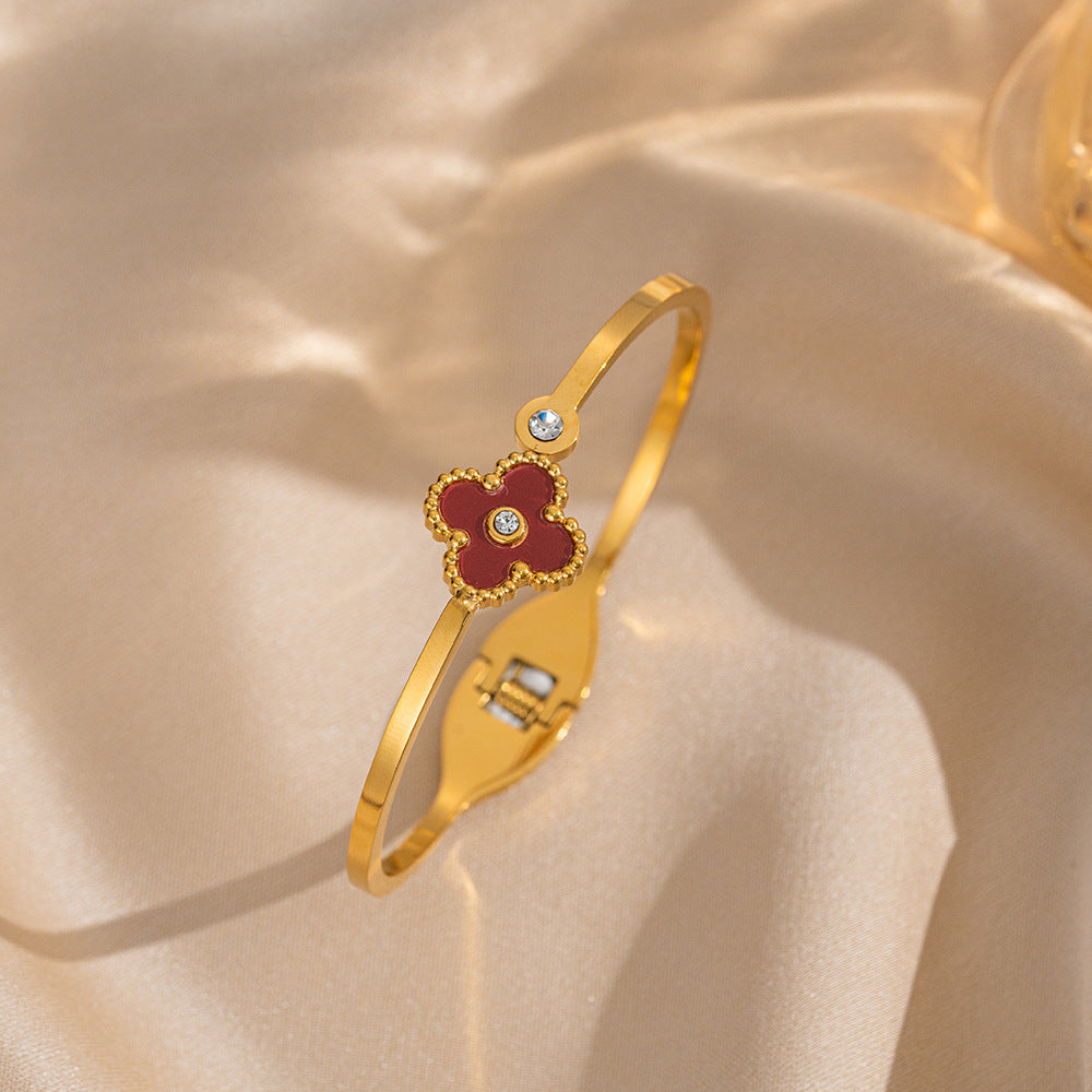Bracciale ovale lusso minimalista da donna in acciaio al titanio con finitura placcata e anallergico in acciaio inossidabile