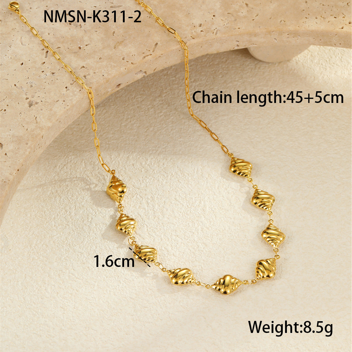 Fashionable Ocean-Themed Hollow Stainless Steel Starfish and Seashell Pendant Necklace with 18K Gold Plating for Women