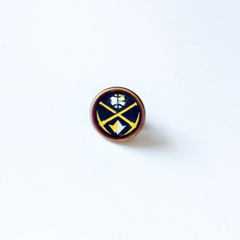 Pin de solapa metálico de equipos de baloncesto retro de la NBA - Insignia con gema vintage - Broche de Kobe Curry - Regalo para fans - Unisex