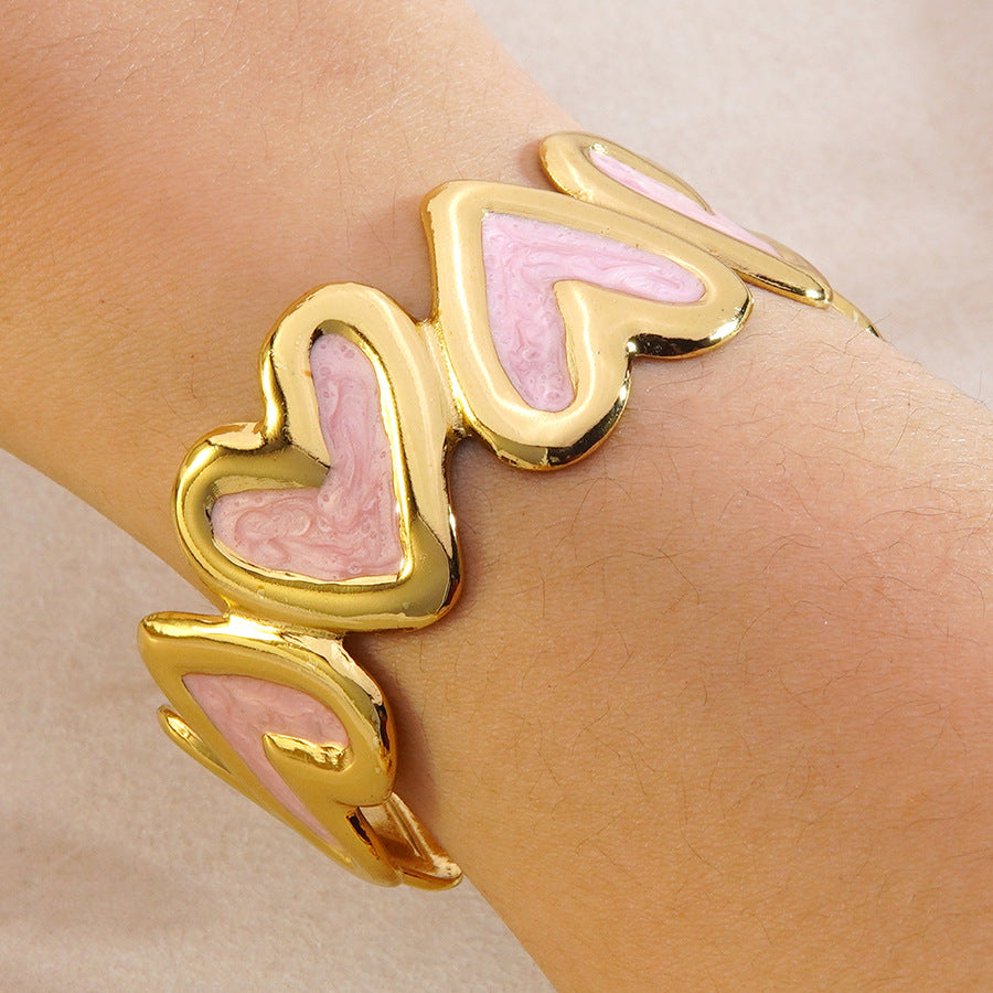 Bracciale rigido aperto a C in acciaio inossidabile con olio Sweet Heart Drip da donna
