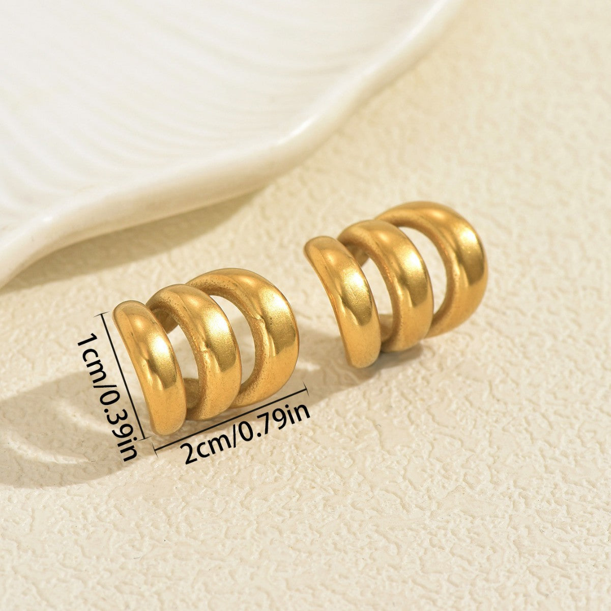Orecchini a Clip Minimalisti Geometrici da Donna in Lega di Zinco con Design Multistrato Vuoto e Finitura Galvanizzata