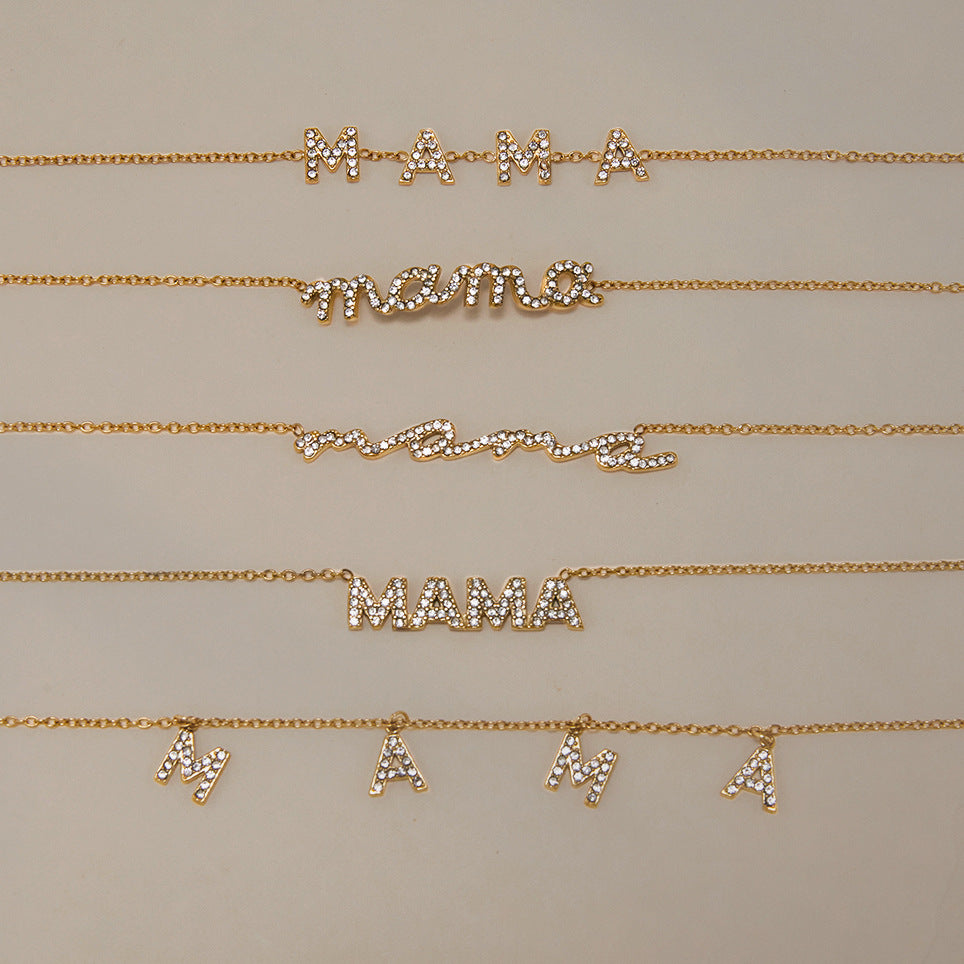 Collar para mujer de acero inoxidable con letras "Mama" geométricas minimalistas y chapado en oro PVD