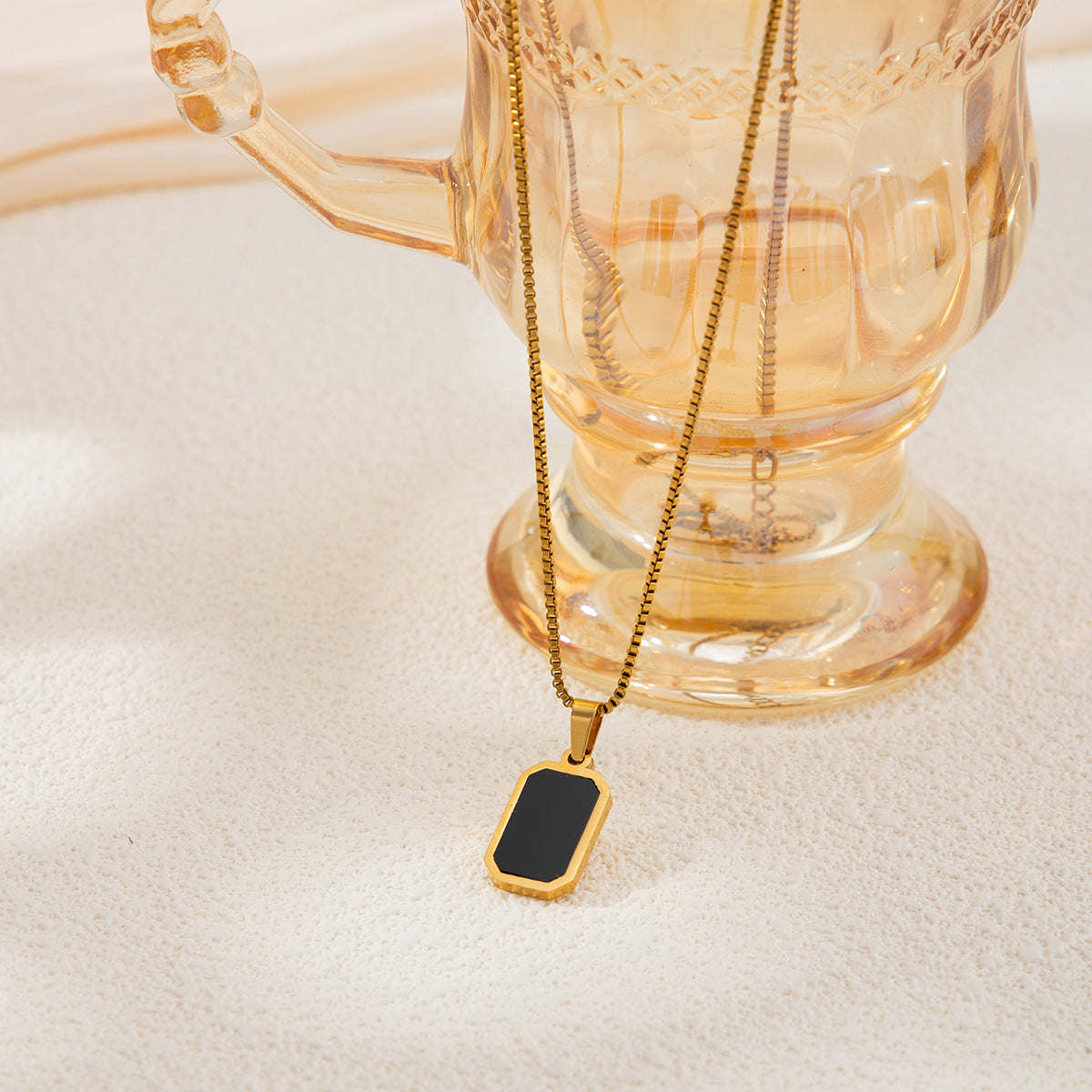Geometric Square Letter Stainless Steel PVD Drip Oil Pendant Necklace for Women