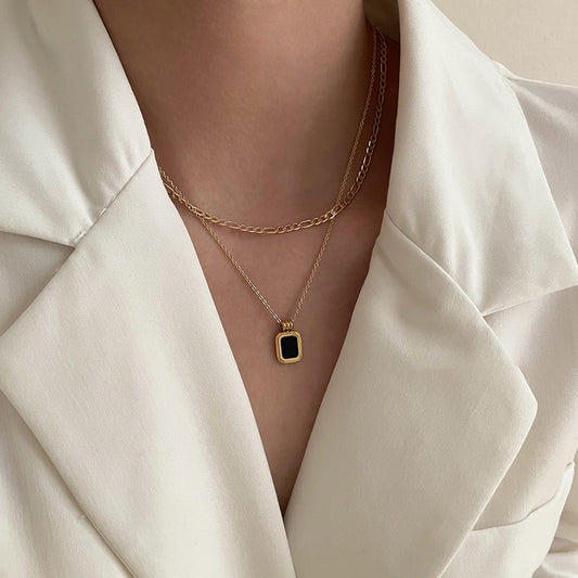 Collar Minimalista Geométrico Cuadrado Negro de Acero de Titanio para Mujeres y Hombres, Cadena con Colgante Chapado Hipoalergénico