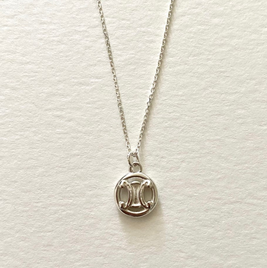 Minimalist Triumph Arch Pendant Necklace for Women in 925 Sterling Silver with Geometric Round Design