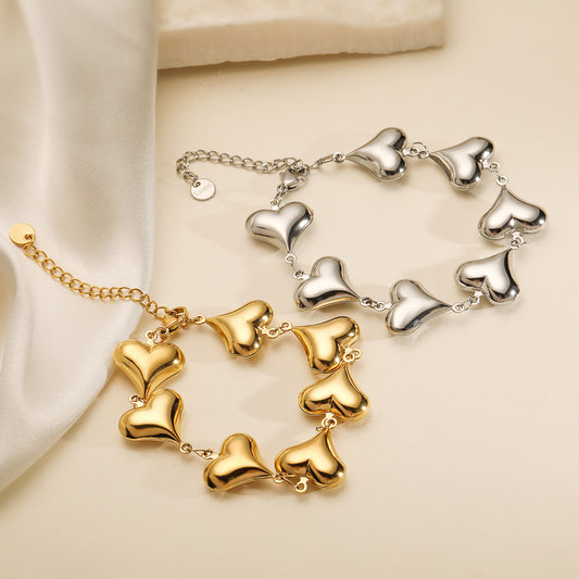 Minimalist Heart-Shaped 18K Gold-Plated Stainless Steel Bracelet for Women