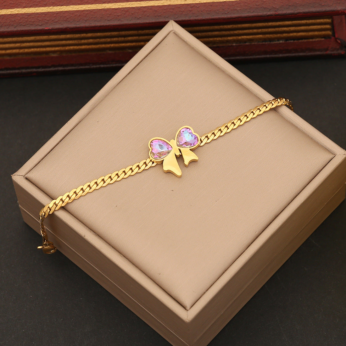 Fashionable Bowknot Pendant Necklace Set in Stainless Steel with Plated Finish for Women, Flat Snake Chain Locket Style