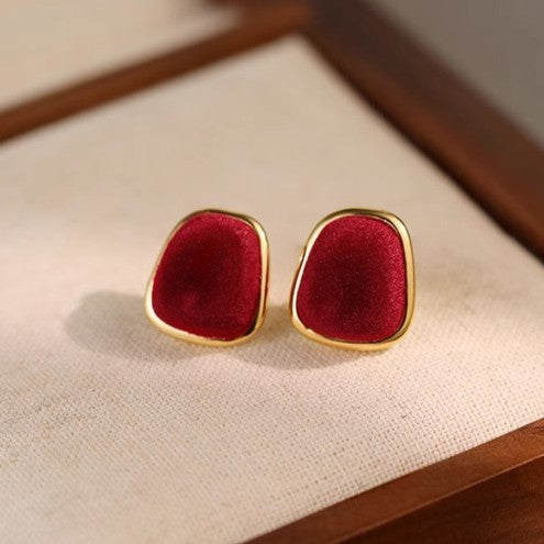 Retro Minimalist Geometric Resin Earrings with Zirconia Accents and 925 Silver Posts for Women