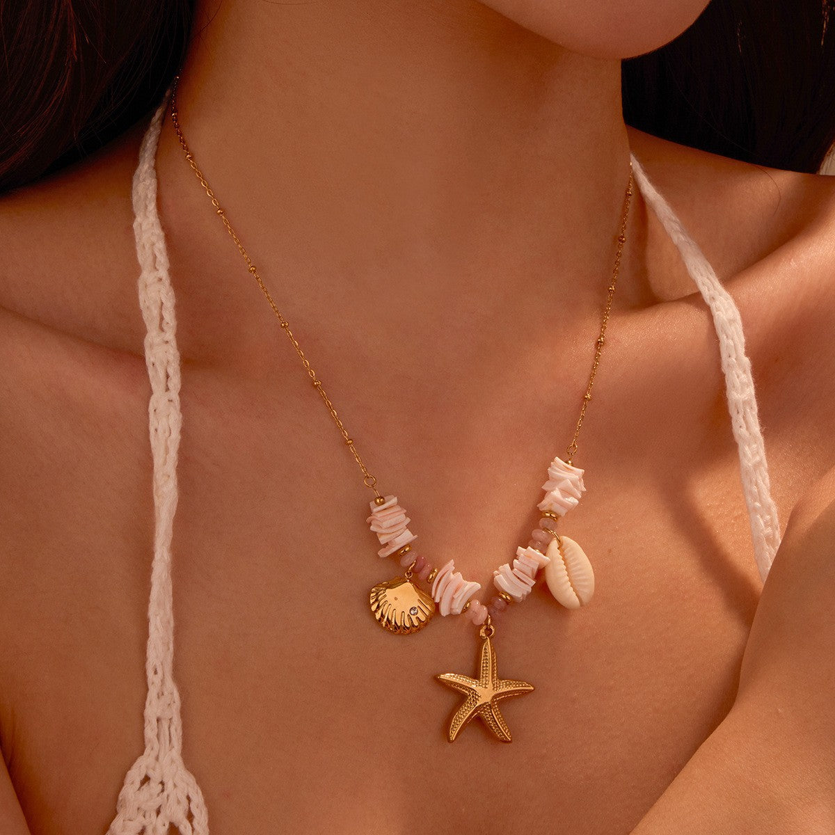 Minimalist Shell Design Stainless Steel Necklace for Women with Plated Finish and Natural Ocean-Inspired Aesthetic