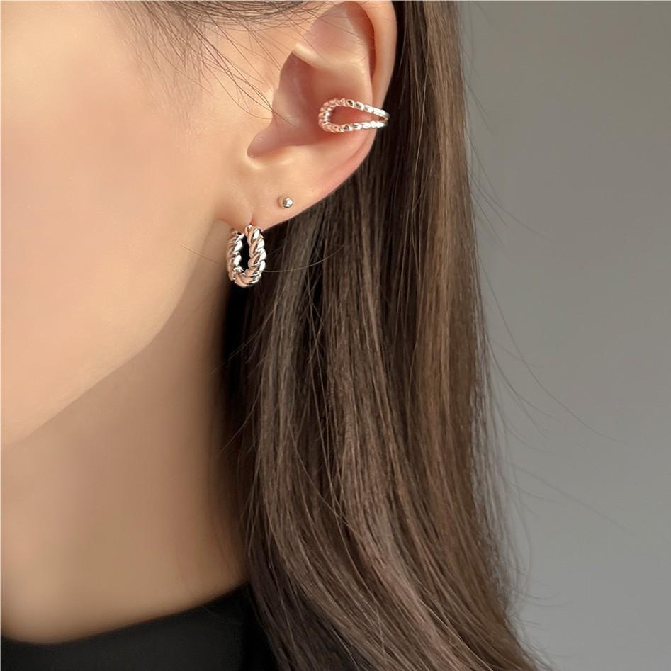 Orecchini a perno da donna in argento con design a corda intrecciata, minimalistici, con perno in argento sterling 925 e finitura lucida