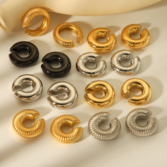 Geometric Hollow Ear Clip for Women in Stainless Steel with Gold Plating and Hammered Texture