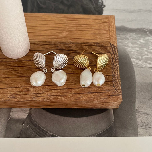 Pendientes vintage minimalistas de plata de ley 925 con incrustaciones de perlas en forma de lágrima