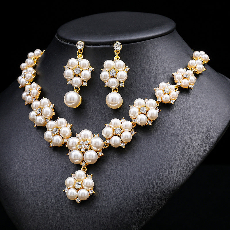 Set Collana e Orecchini da Donna Placcati in Lega con Fiori Vintage