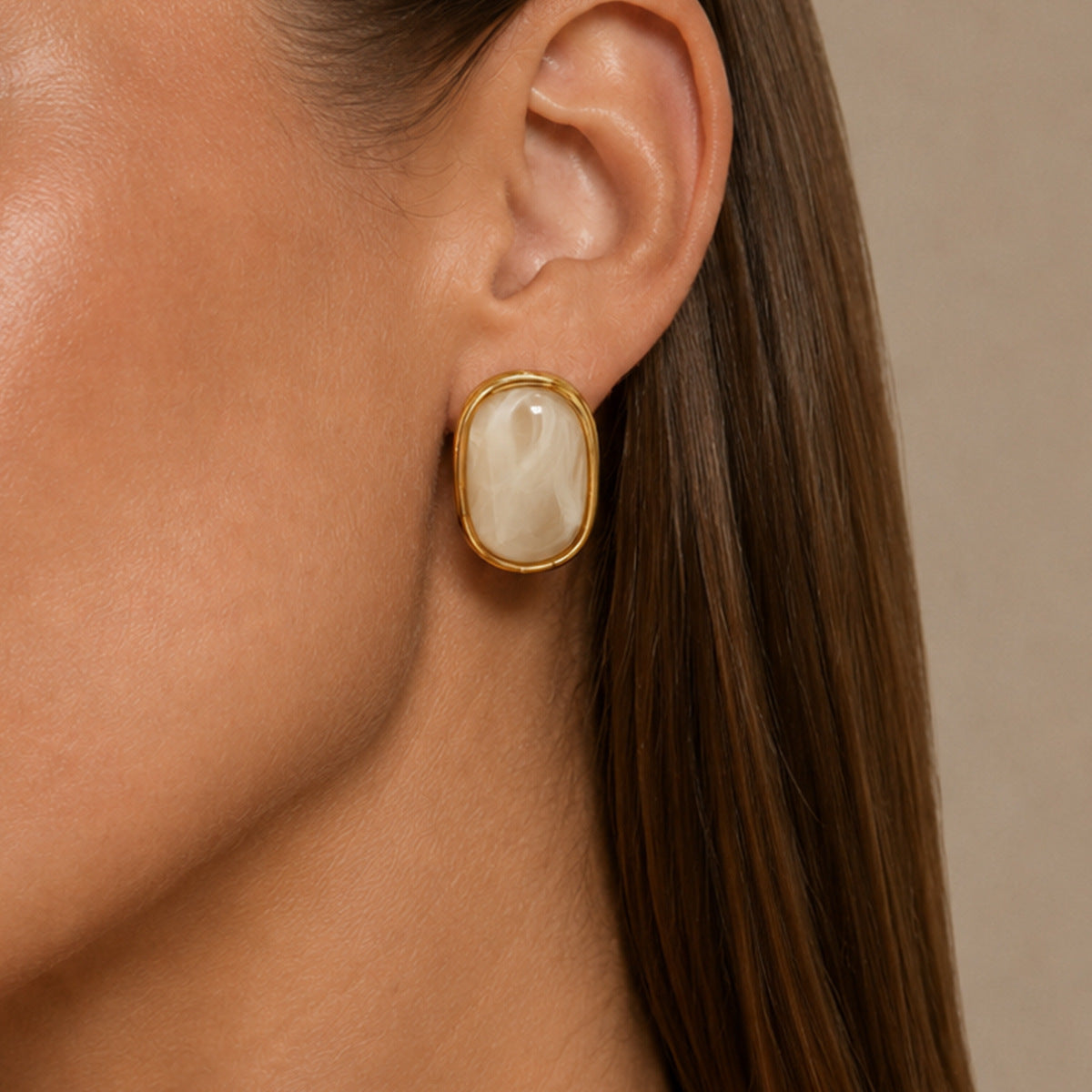French Vintage Oval Gradient Resin 18K Gold Plated Stainless Steel Earrings for Women