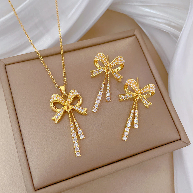 Luxury Titanium Steel Butterfly Geometric Necklace and Earrings Set for Women
