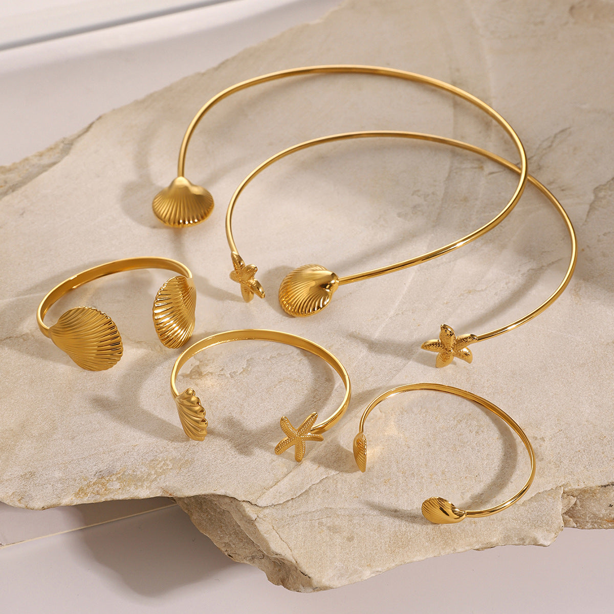 Collana girocollo minimalista da donna in acciaio inossidabile a forma di stella marina e conchiglia