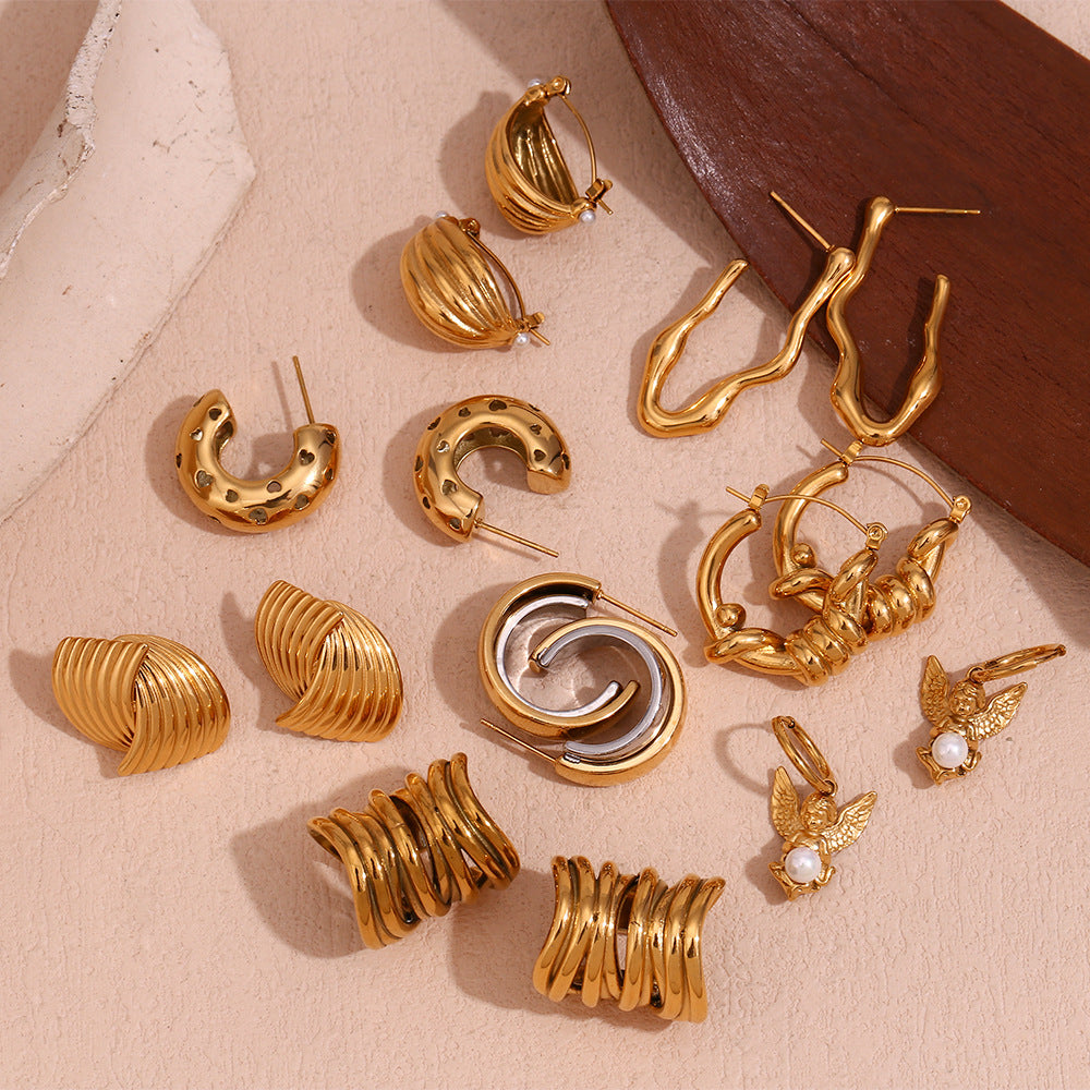 Orecchini a clip in acciaio inossidabile vintage con design geometrico a V, placcati in oro 18 carati e motivo a strati cavi