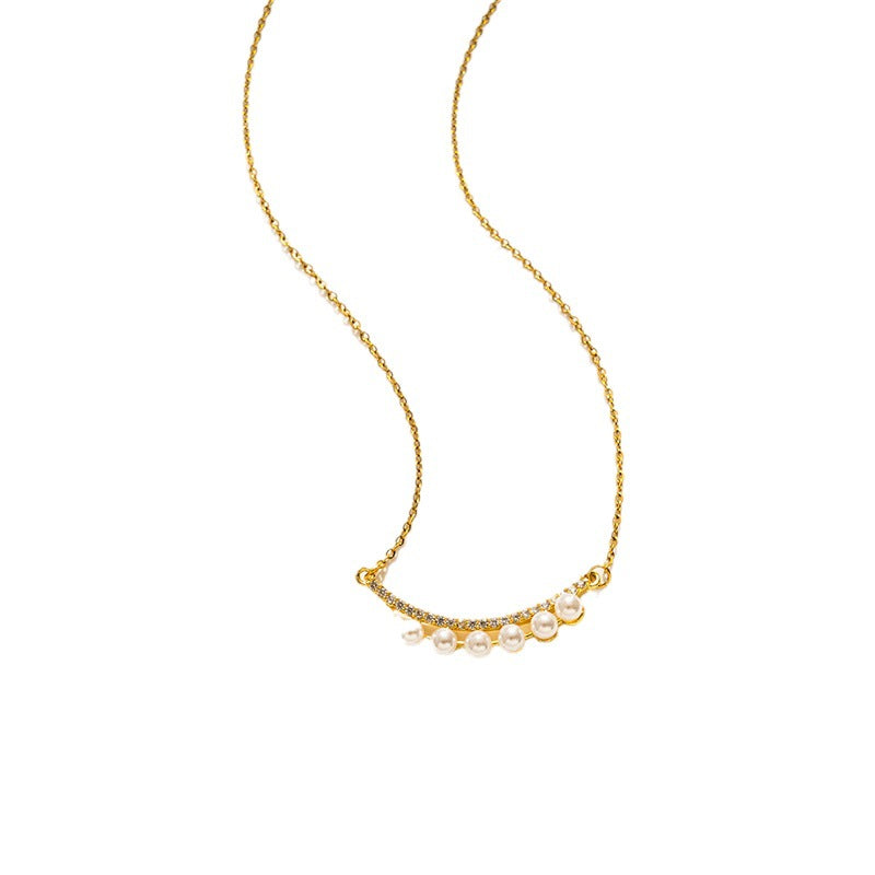 Collar de acero titanio minimalista con forma de sonrisa e incrustaciones de oro para mujer, delicada cadena de clavícula con patrón geométrico y acento de lunares