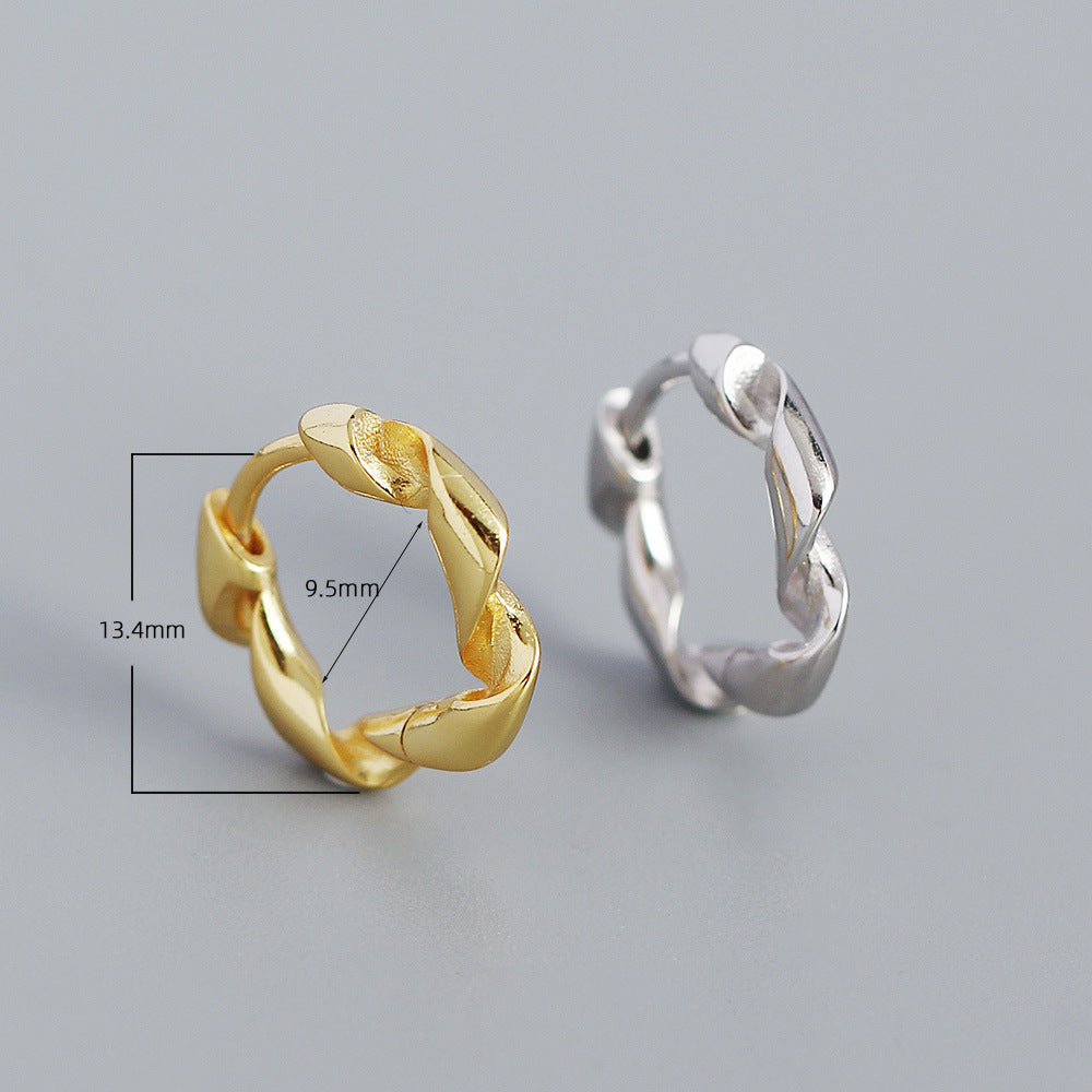 Orecchini a cerchio in argento sterling 925 con filo ritorto geometrico