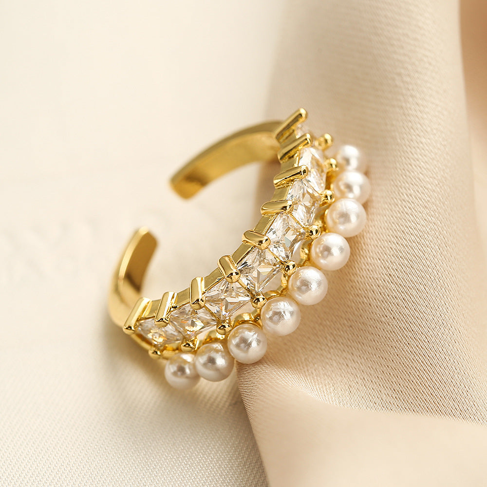 Minimalist Geometric Open Ring for Women Made of Brass with Real Gold Plating and Zircon Inlay