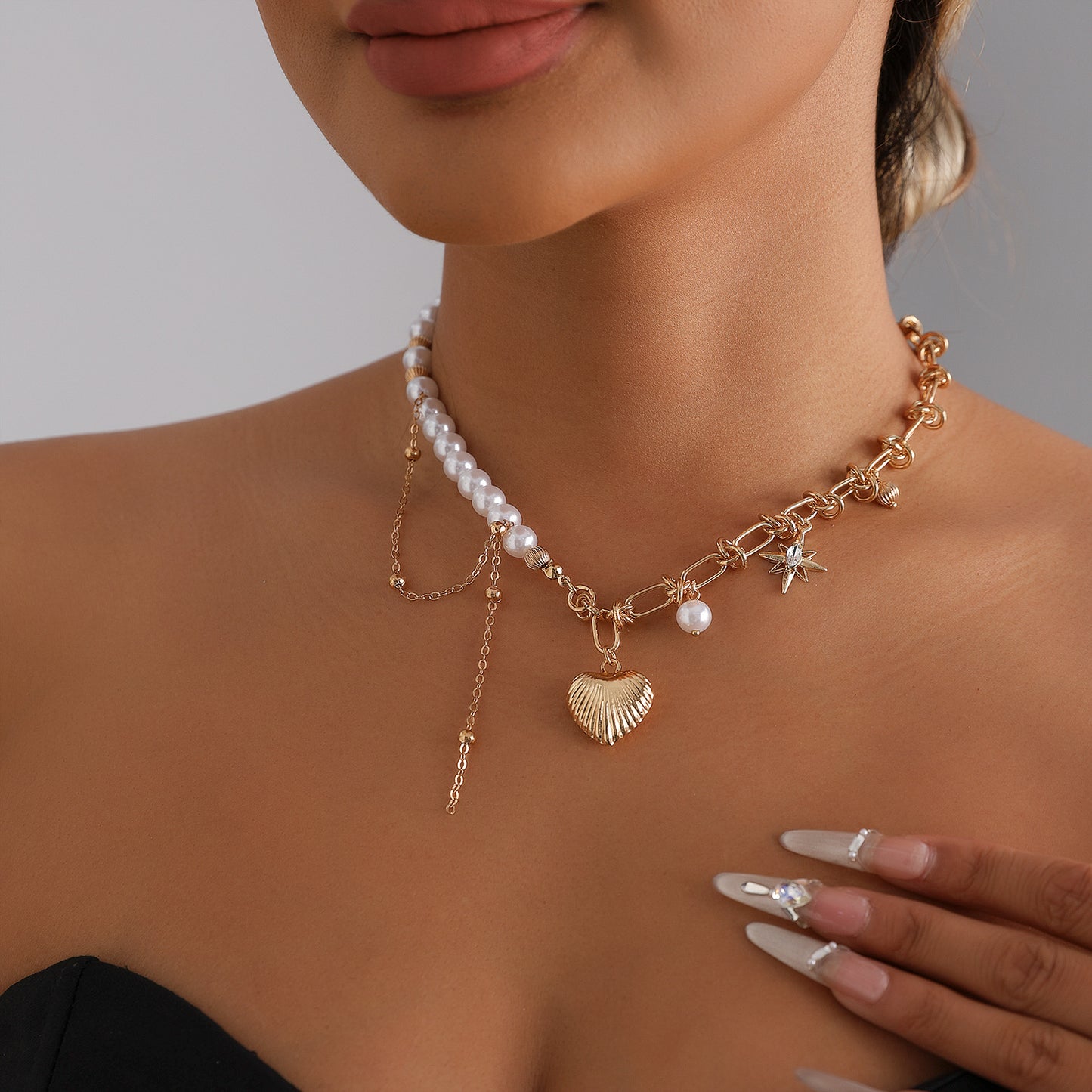 Vintage Heart Geometric Star Alloy Plated Necklace for Women